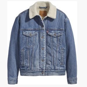 LEVIS Ex-Boyfriend Denim Sherpa Trucker Jacket, Size M
